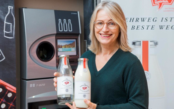 .. milch in der mehrweg-flasche