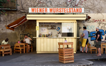 .. wiens erster wrstelstand mit bio-gtesiegel
